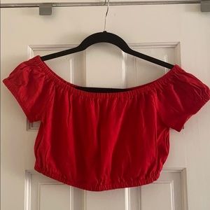 Super cropped off the shoulder Aritzia top!